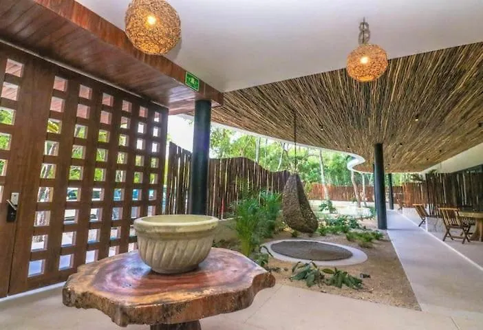 Moma Tulum Aparthotel